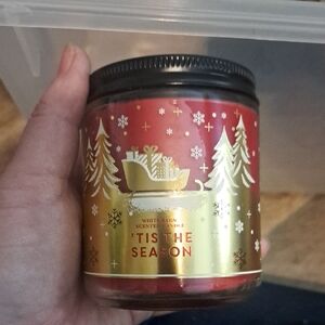 White Barn 'Tis the Season Candle - Festive Red and Gold